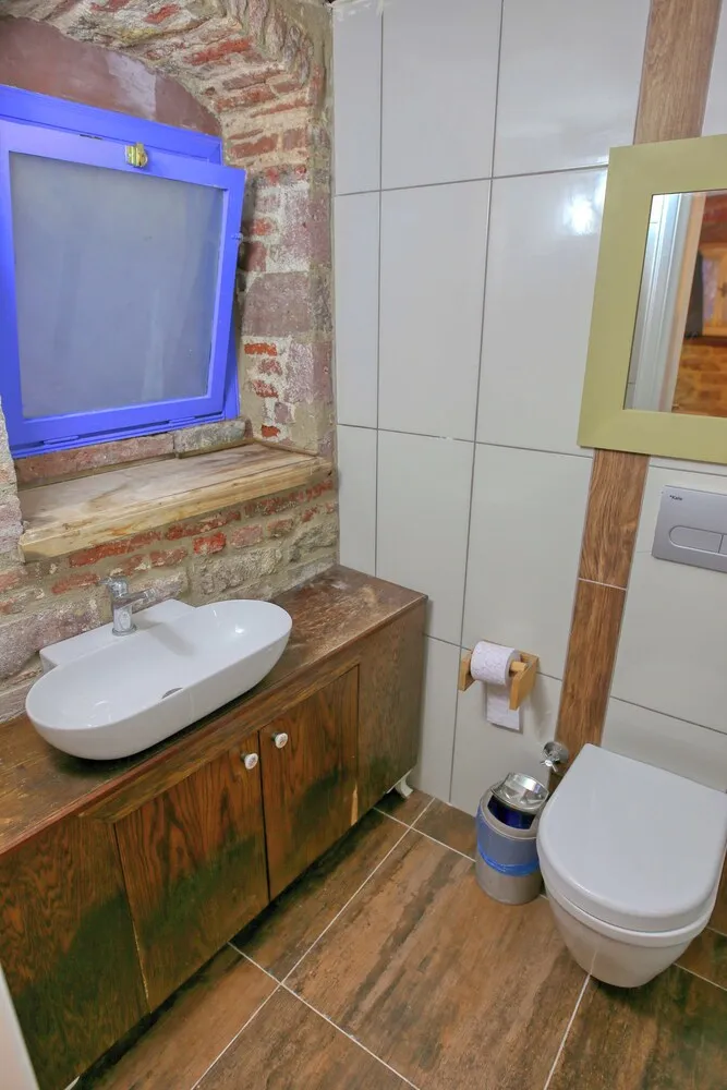 Economy Tek Büyük Yataklı Oda