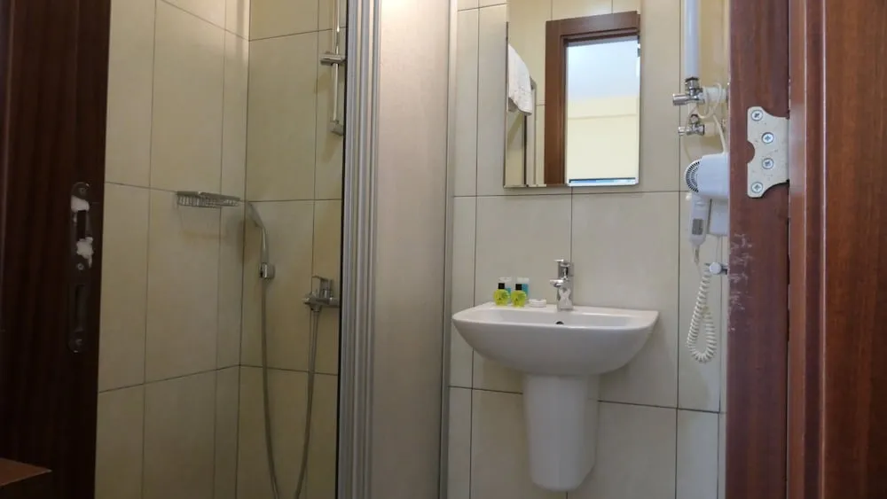 Standard Üç Kişilik Oda