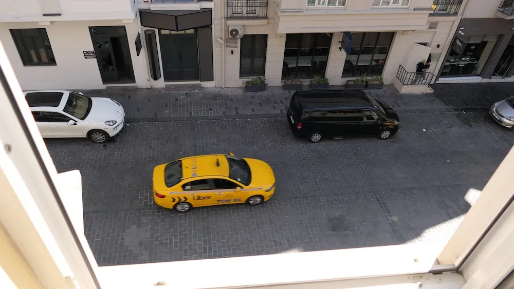 Deluxe Stüdyo Süit