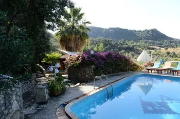 Tlos Butik Otel