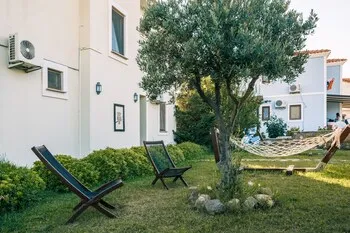 K Bozcaada Paralia