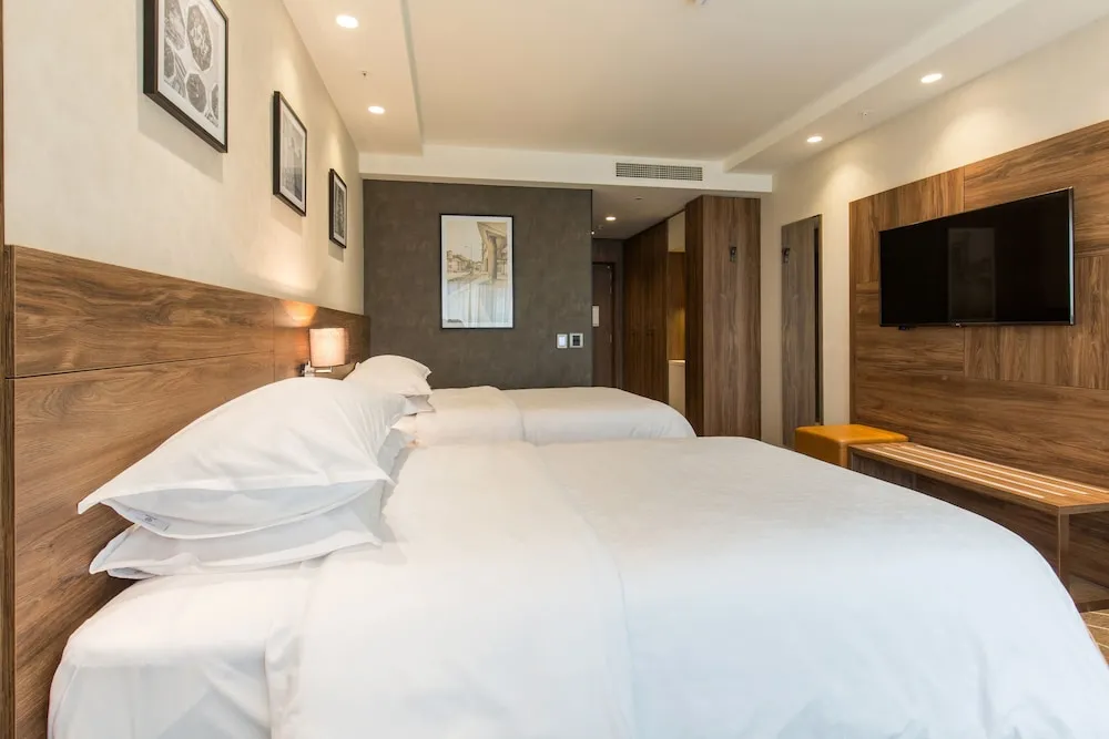 Superior Oda, 1 Çift Kişilik Yatak