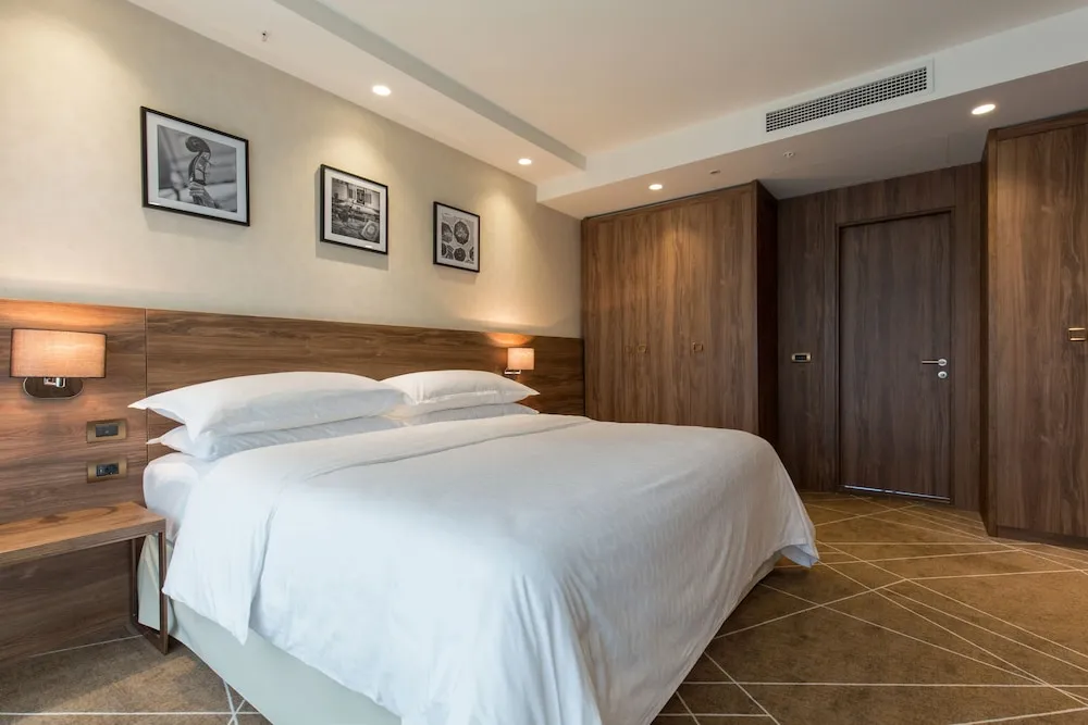 Signature Süit, 1 Çift Kişilik Yatak