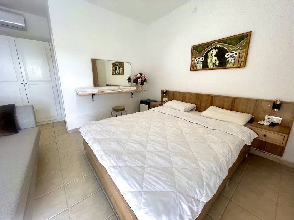 Panoramic Tek Büyük Yataklı Oda
