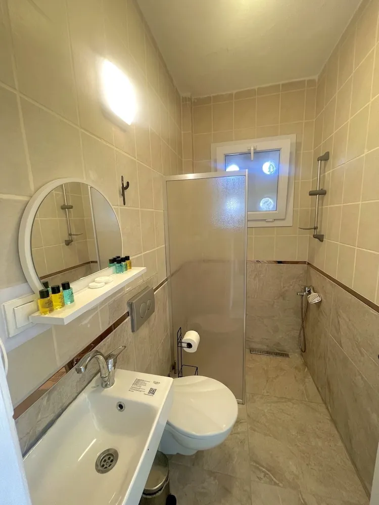 Panoramic Tek Büyük Yataklı Oda