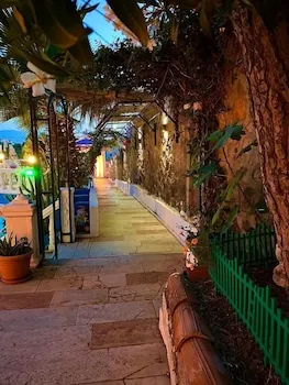 ASPAT HOTEL BODRUM - Beach Restaurant