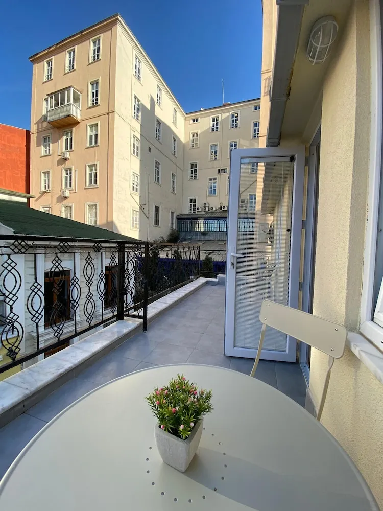 Standard Tek Büyük Yataklı Oda, Balkon