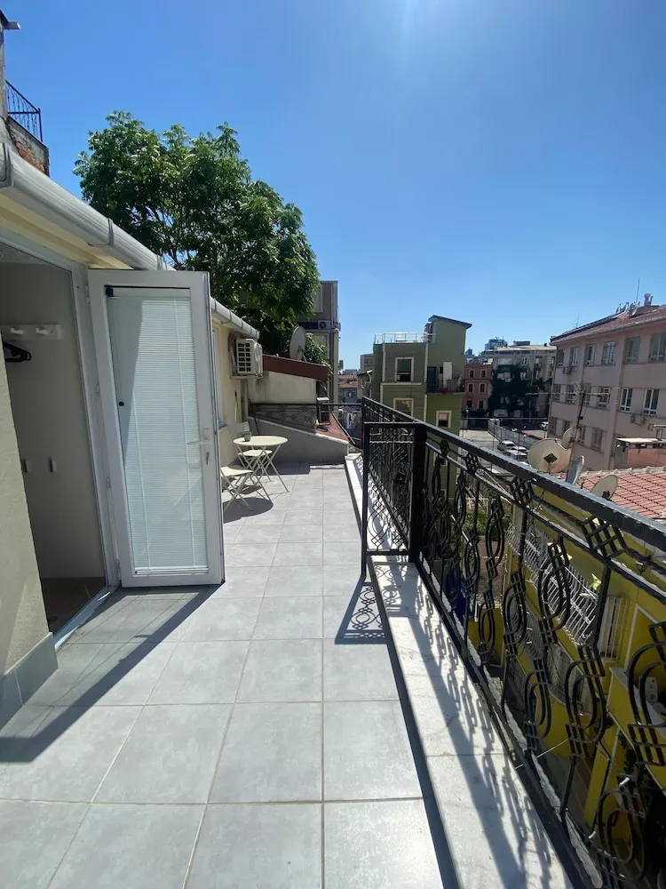 Standard Tek Büyük Yataklı Oda, Balkon