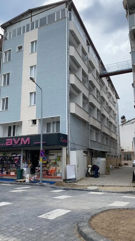 Avşa Marina Otel Yarım Pansiyon