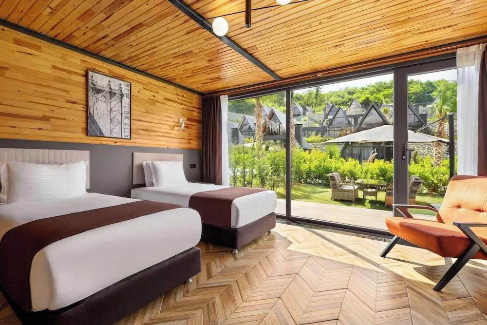 Premium - Deluxe Bungalow