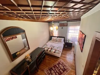Tarihi Sarı Konak