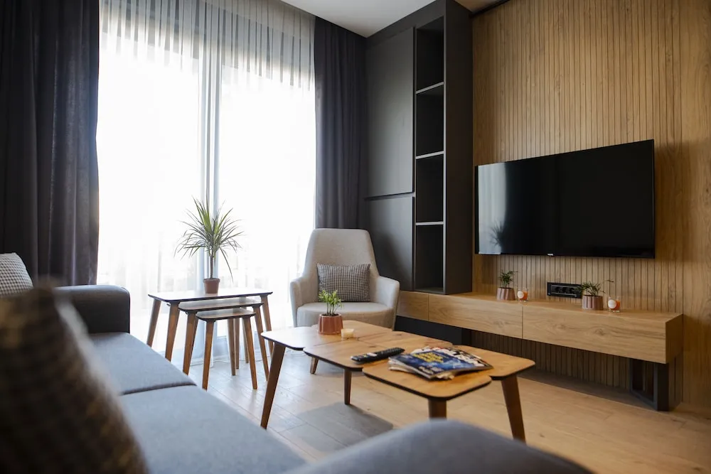 Luxury 1 Bedroom Apartment