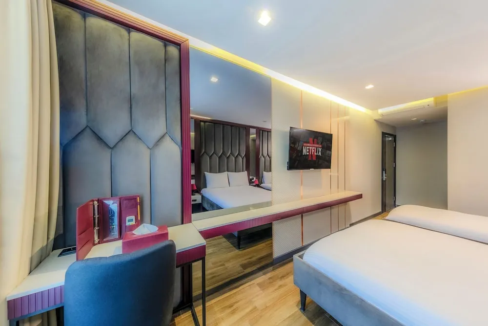 Deluxe Tek Büyük veya İki Ayrı Yataklı Oda