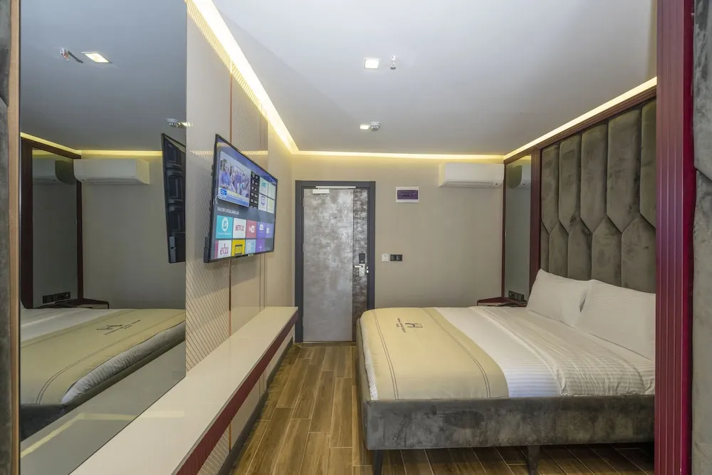 Deluxe Tek Kişilik Oda