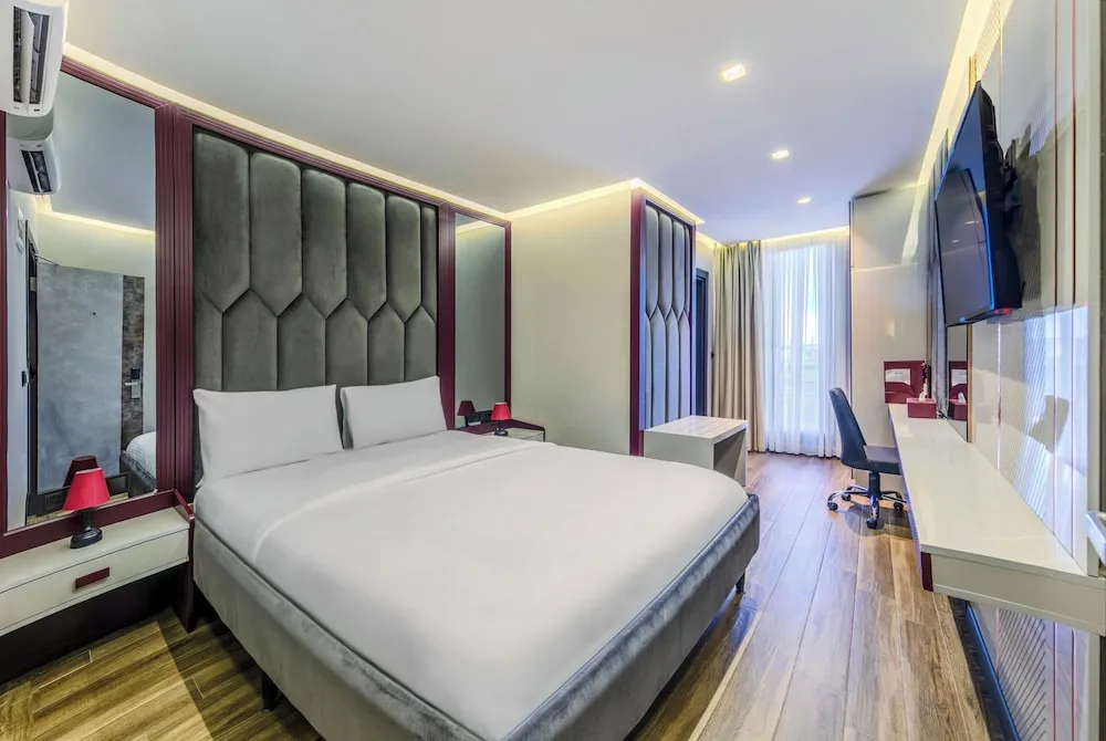 Deluxe Tek Kişilik Oda