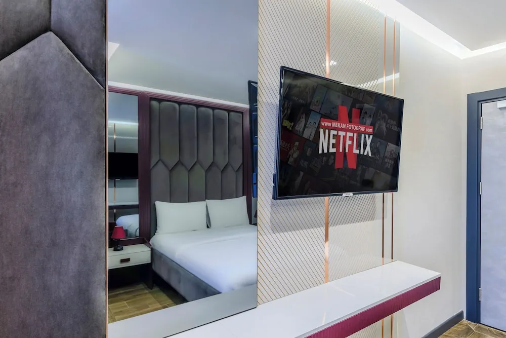 Deluxe Tek Kişilik Oda