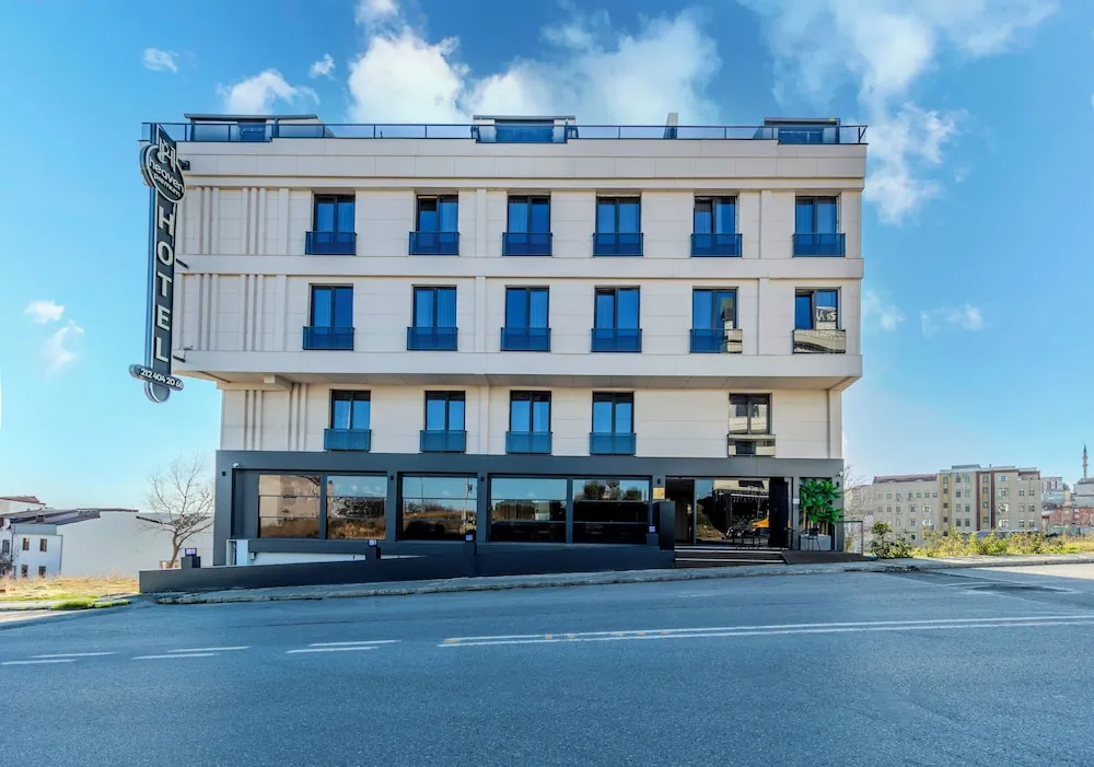 Heaven Premium Airport Hotel