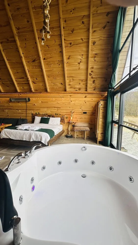 Comfort Bungalov, 1 En Büyük (King) Boy Yatak ve Çekyat, Dağ Manzaralı