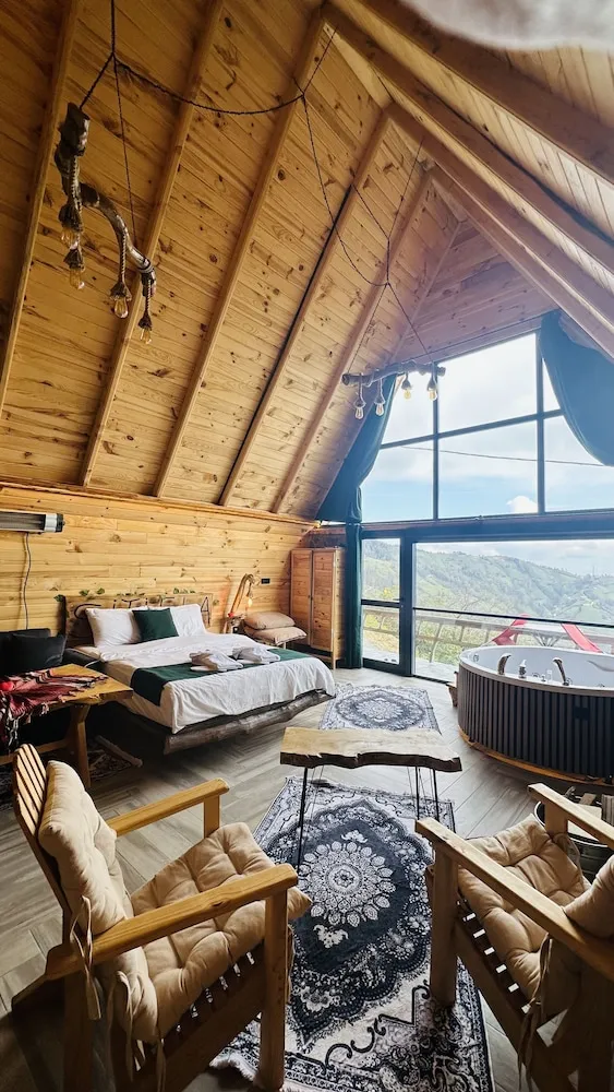 Comfort Bungalov, 1 En Büyük (King) Boy Yatak ve Çekyat, Dağ Manzaralı