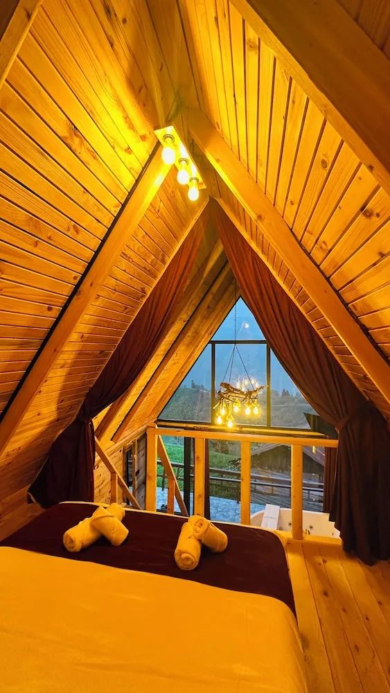 Deluxe Dağ Evi
