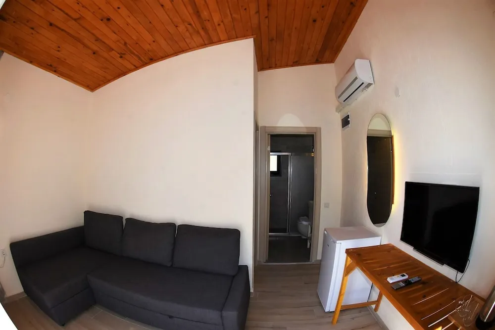 Deluxe Oda, 1 Yatak Odası, Sigara İçilmez, Bahçe Manzaralı