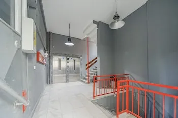 Manu Startup House