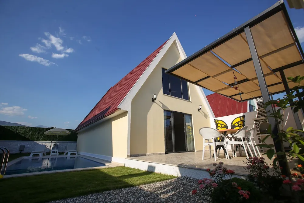 Family Bungalov, Birden Çok Yatak, Kişiye Özel Havuzlu, Bahçe Manzaralı