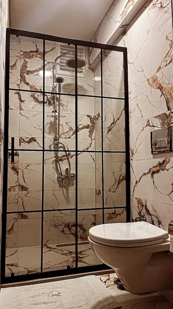 Deluxe Tek Büyük Yataklı Oda, Sıcak Su Küveti