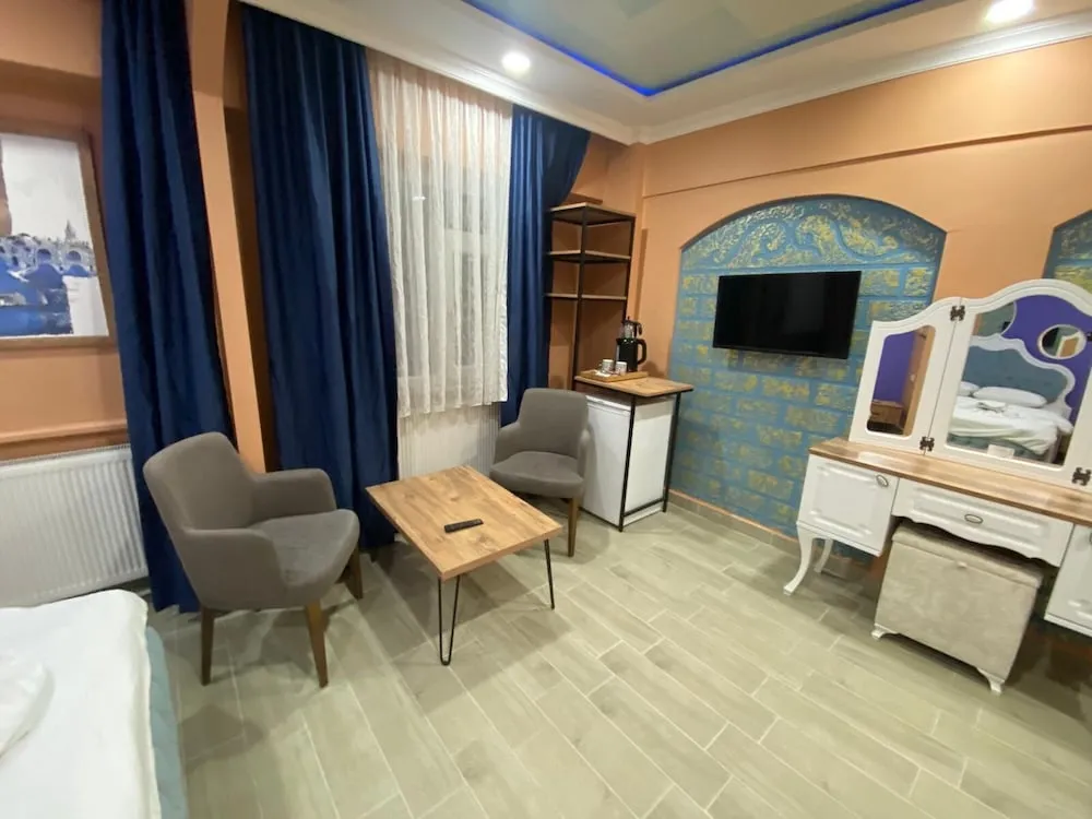 Superior Oda, Şehir Manzaralı