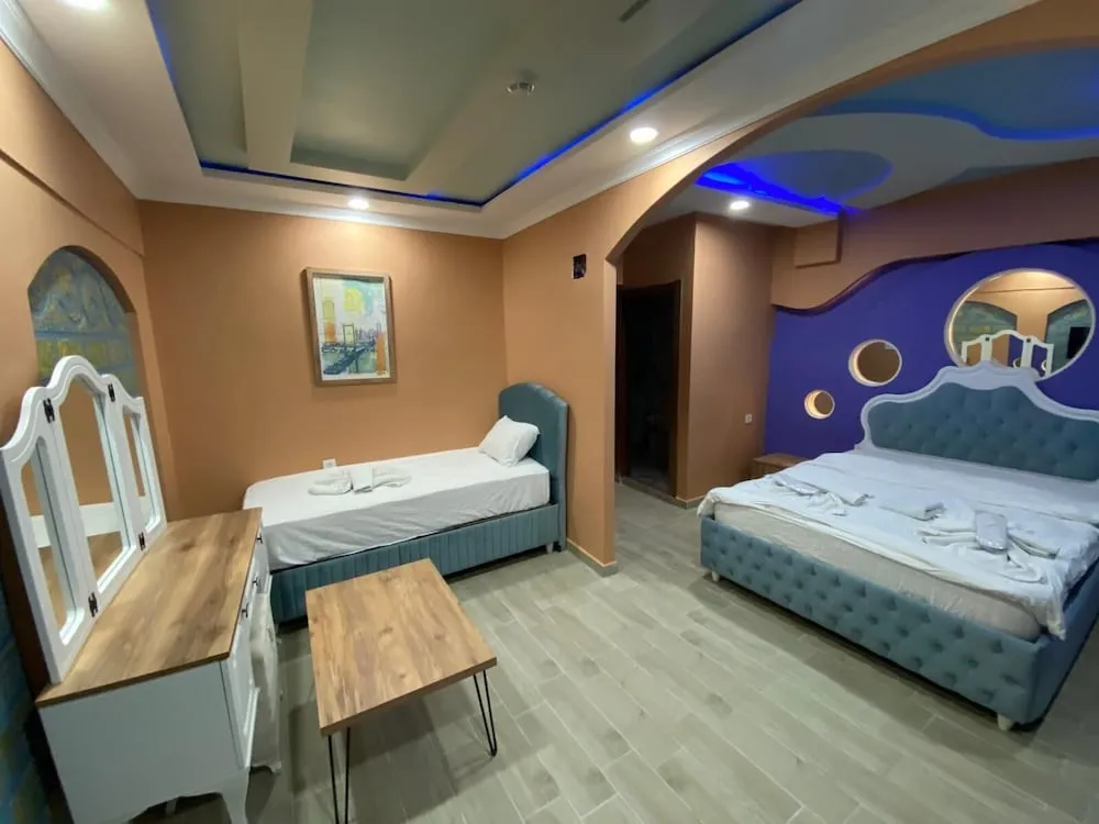 Superior Oda, Şehir Manzaralı