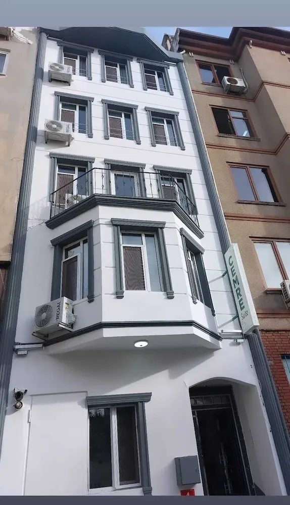 Konaklama yerinin ön cephesi
