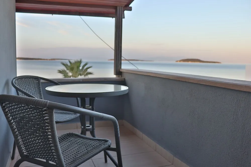 Standard Oda, Deniz Manzaralı