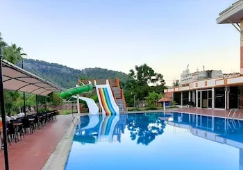 Aware Resort Hotel Spa