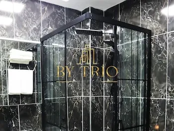 By Trio Hotel
