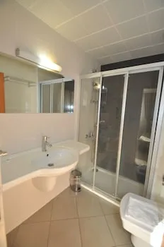 EcemHotel
