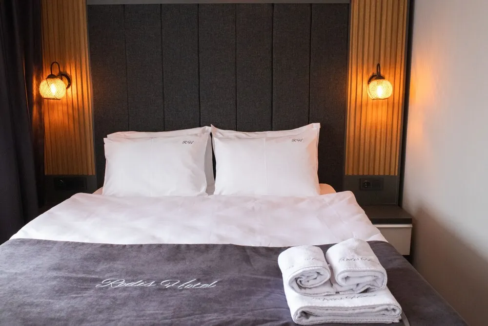 Comfort Tek Büyük Yataklı Oda