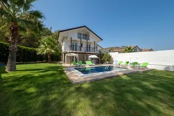 Narlıbahçe Villaları