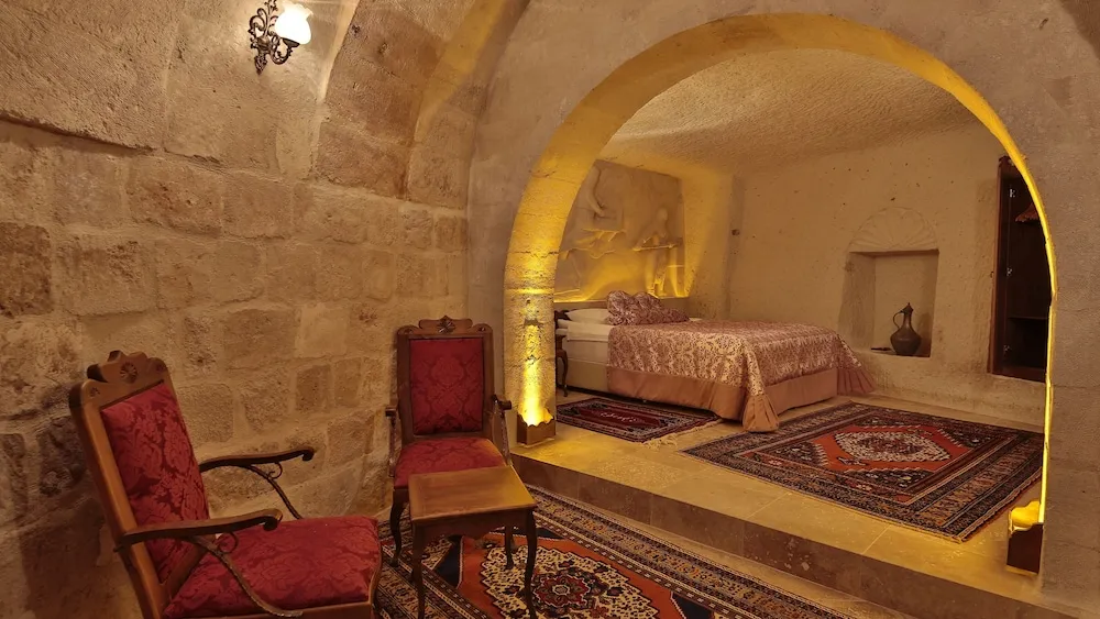 Standard Magara Suite,Dag Manzarali