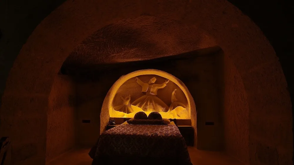 Presidential Cave Suite