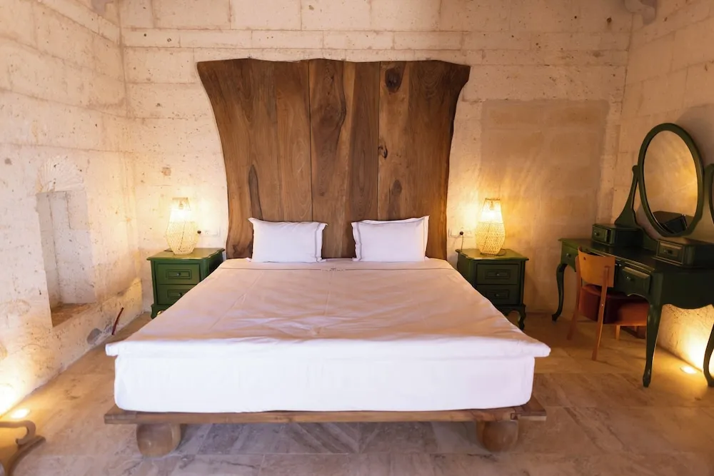 Premium Suite Cave Room with Pool