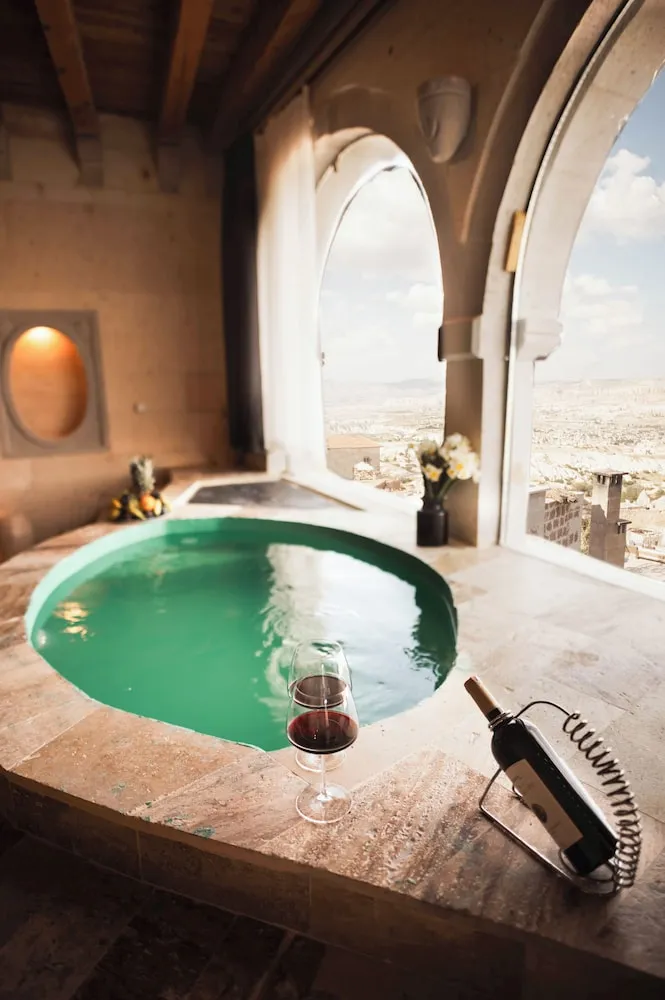 Premium Suite Cave Room with Pool