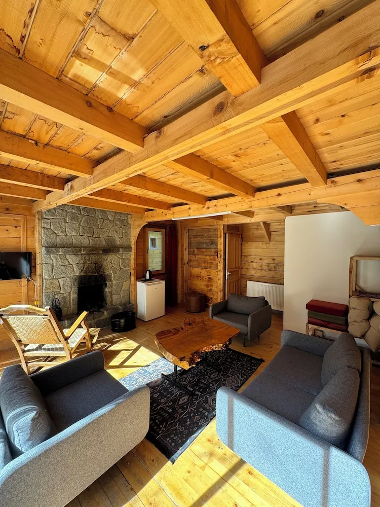 Honeymoon Dağ Evi