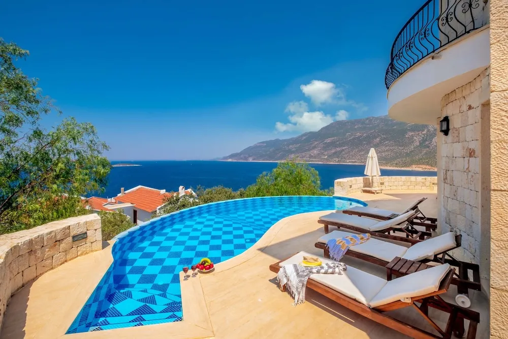 Luxury Villa