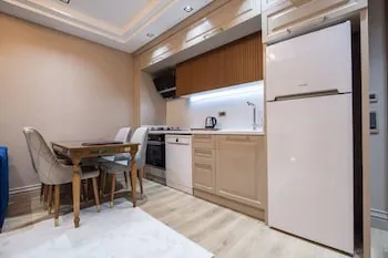 Elysium Deluxe Suites