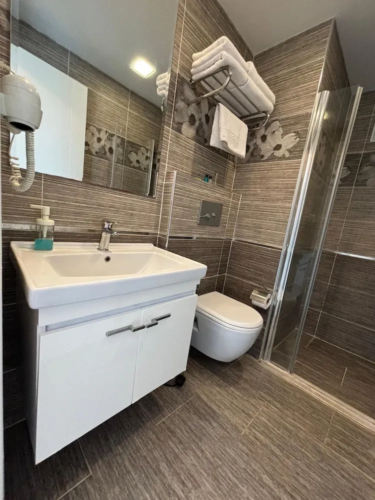 Deluxe Oda, Balkon, Şehir Manzaralı