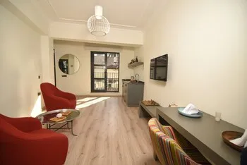 Huzur Veren Balkonlu Daire - Gül