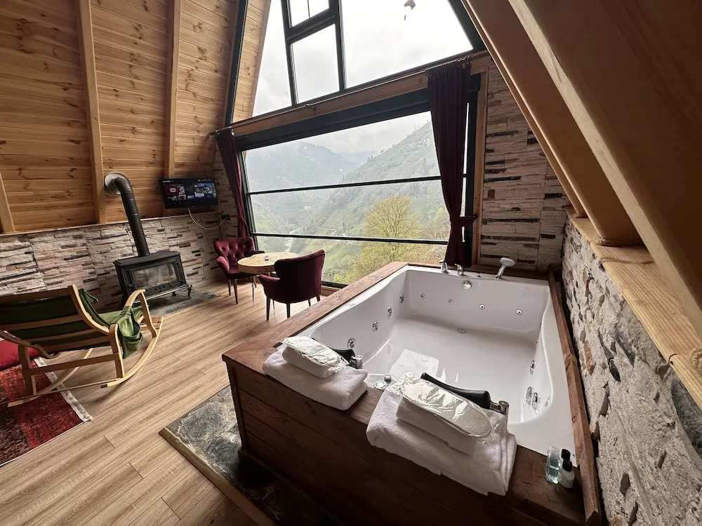 Executive Bungalov