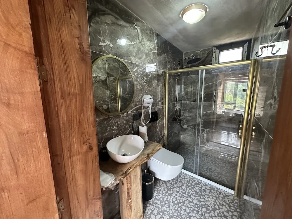 Deluxe Bungalov