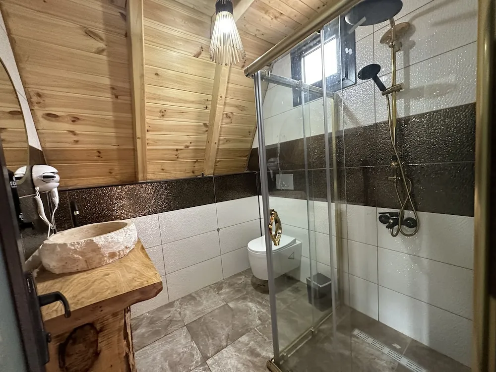 Comfort Dört Kişilik Oda