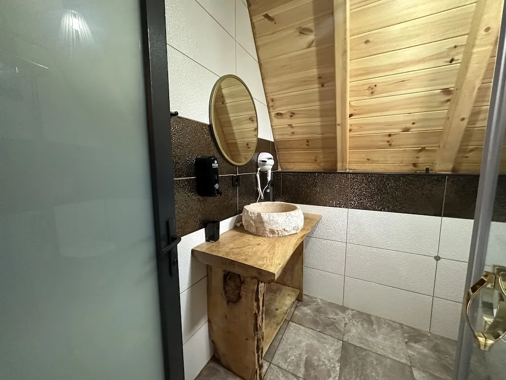 Comfort Dört Kişilik Oda